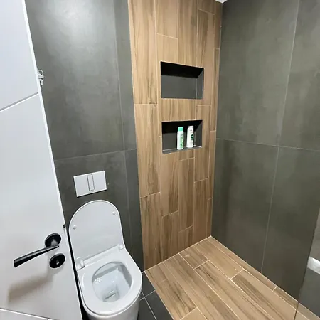Albaaura Apartment Kashar